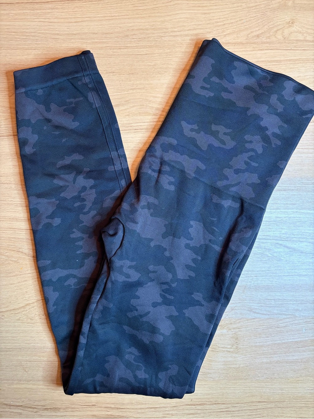 Spanx Black & Grey Camo Leggings Medium High Waist Compression 1X
